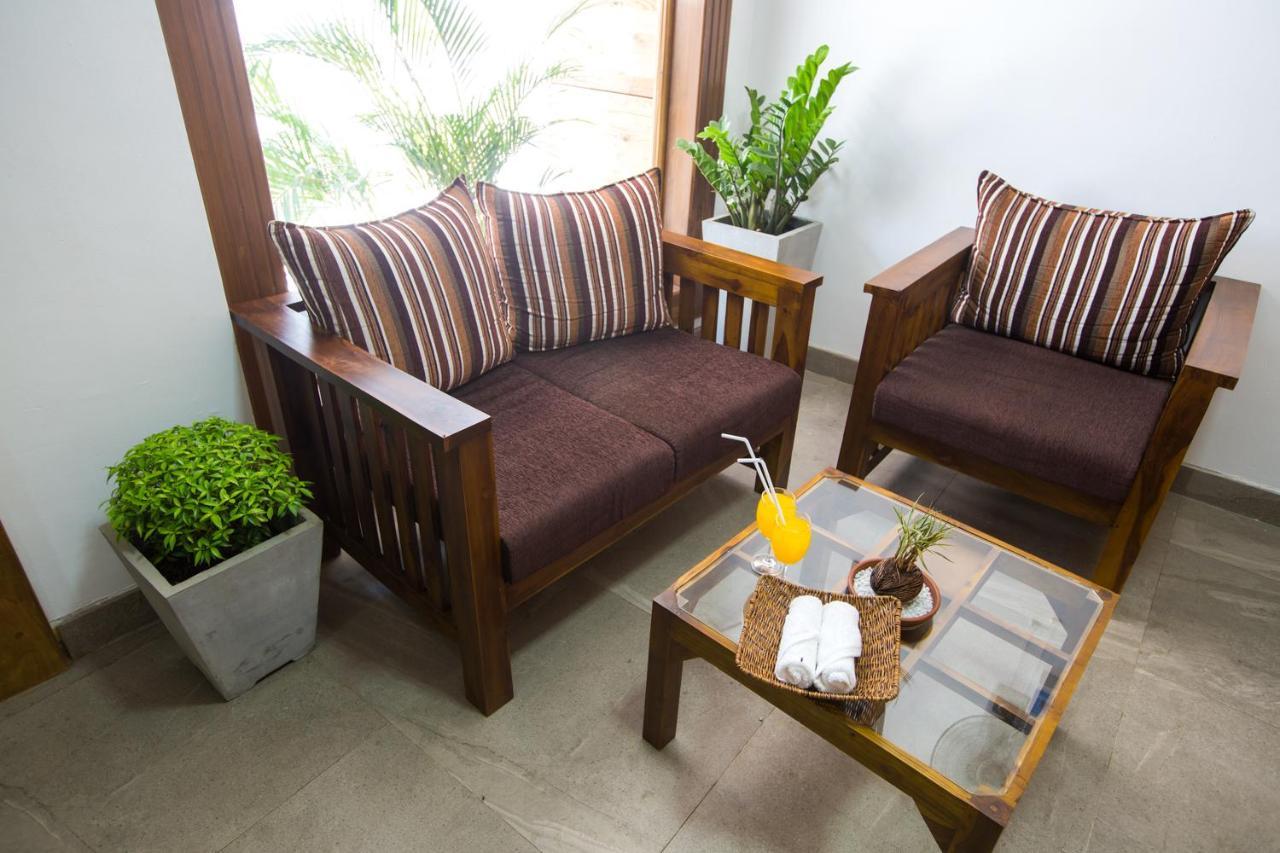 Maple Tree Residencies Dehiwala-Mount Lavinia Exterior foto